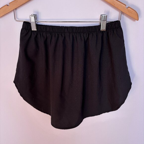 Black Shirt Extender for Layering - Picture 4 of 6